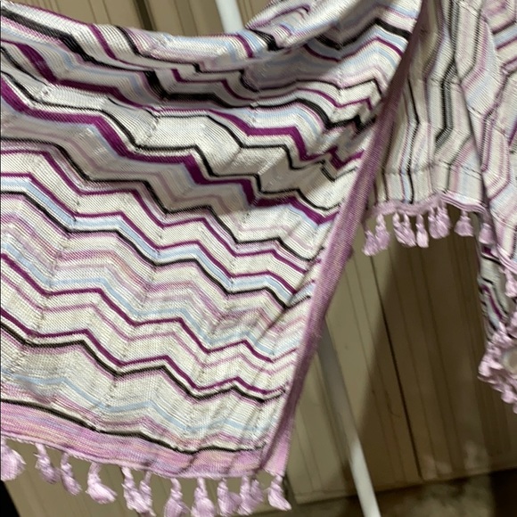 White House Black Market sweater shawl - Picture 2 of 7